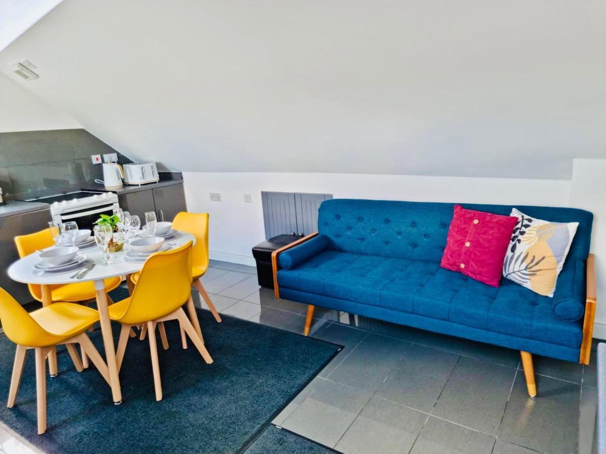 Cosy 3 Bed Apartment Near Birmingham Airport & Nec Perfect For Groups & Contractors! Εξωτερικό φωτογραφία