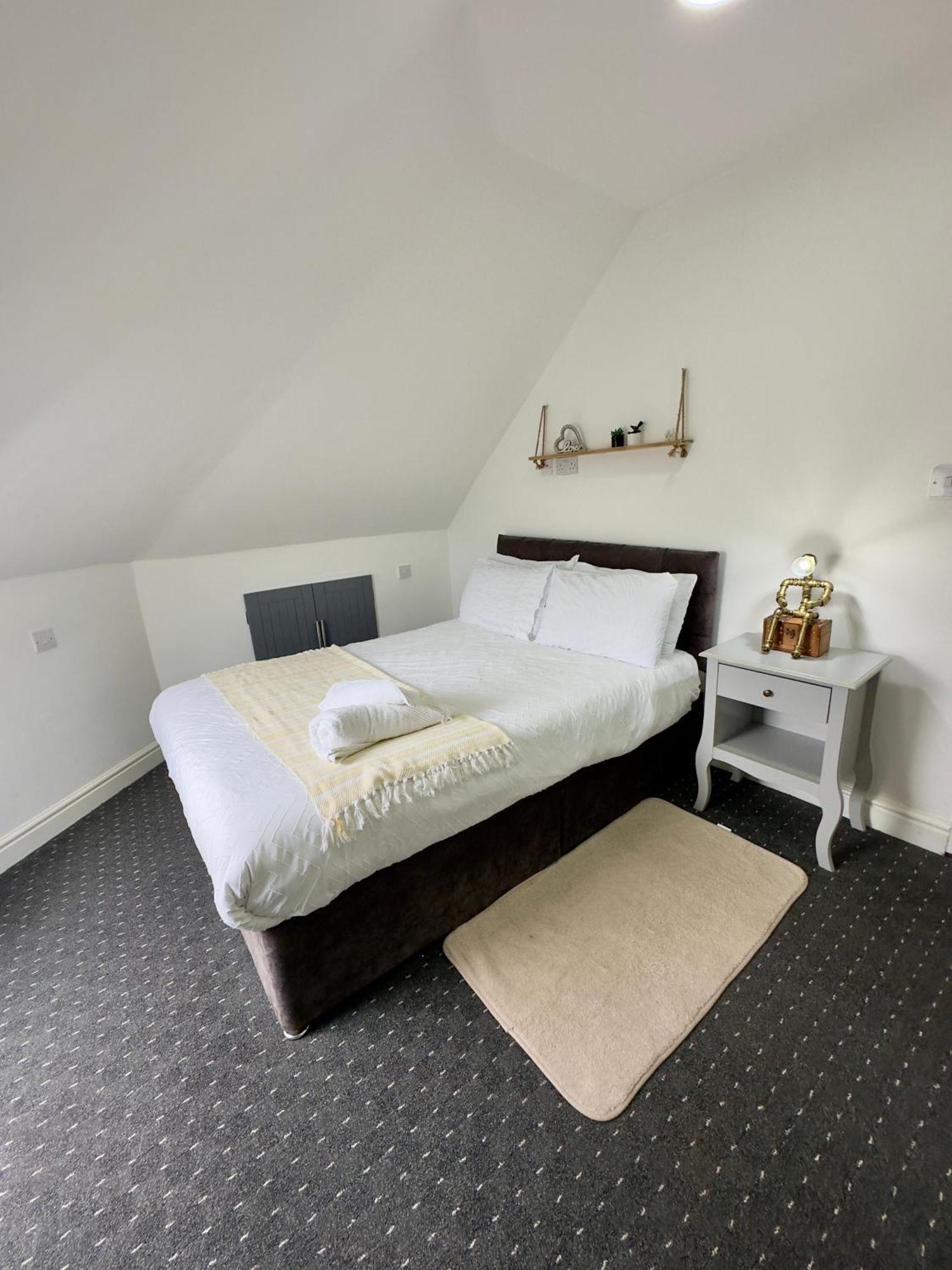 Cosy 3 Bed Apartment Near Birmingham Airport & Nec Perfect For Groups & Contractors! Εξωτερικό φωτογραφία
